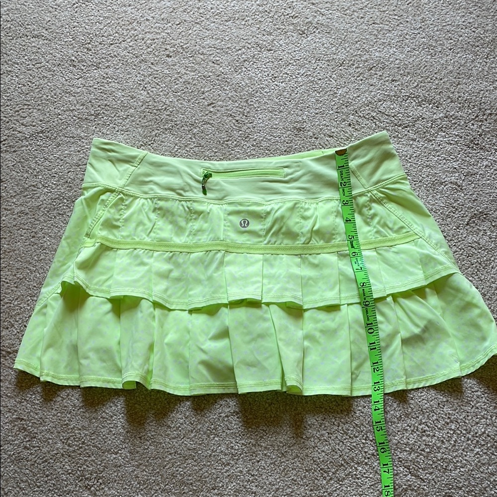 Lululemon pacesetter skirt